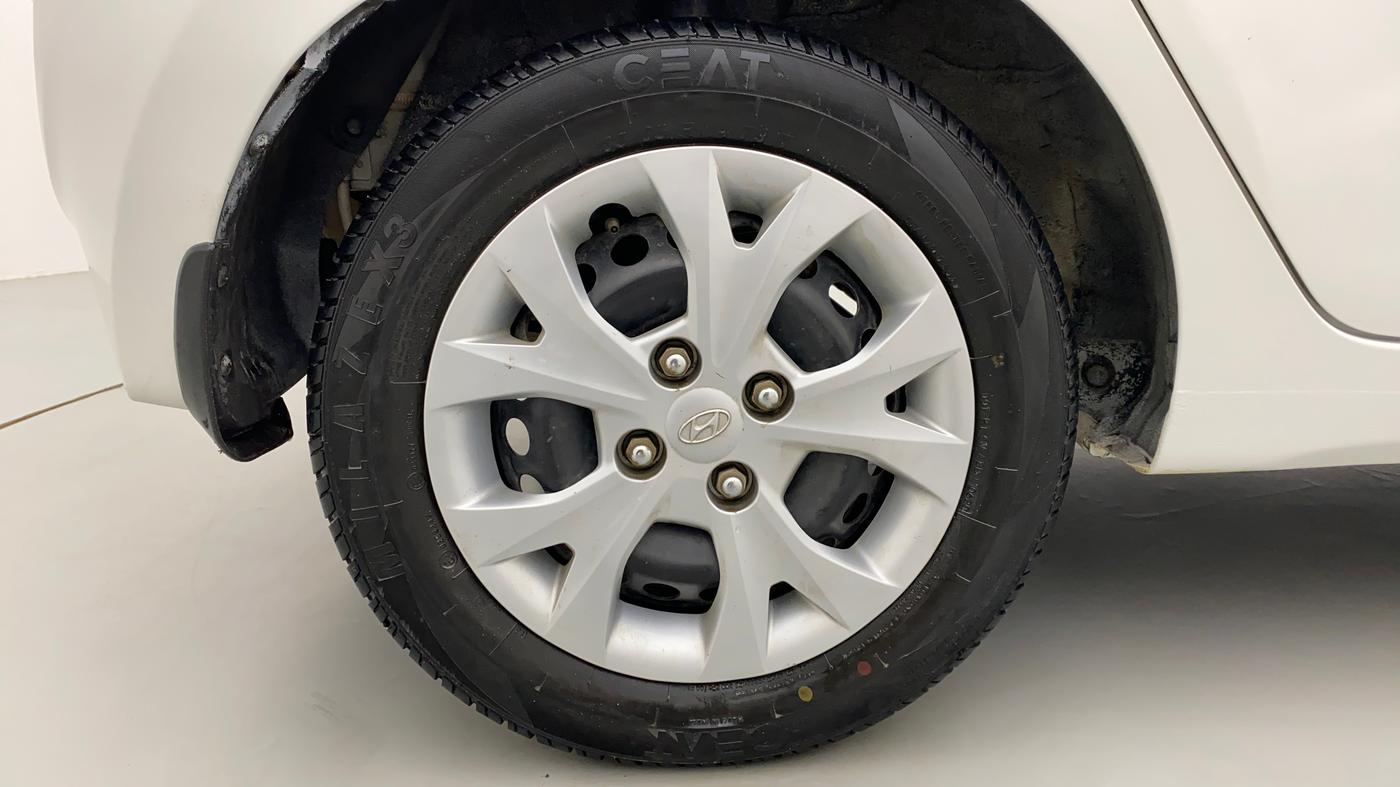 2014 Hyundai Grand i10 MAGNA 1.2 VTVT, Petrol, Manual, 83,937 km, Right Rear Wheel