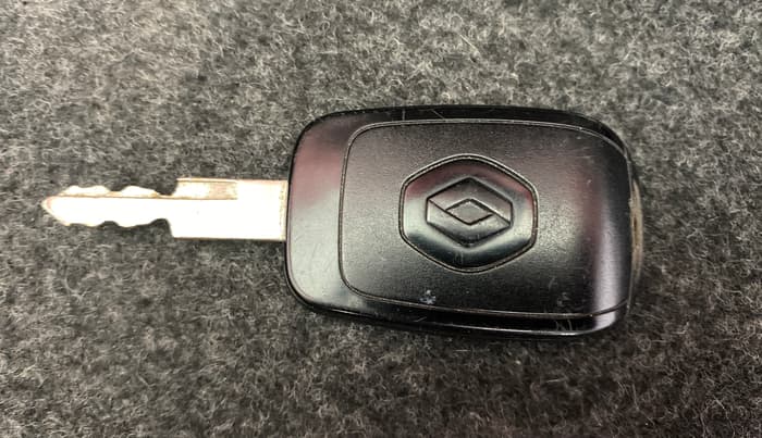 2015 Renault Kwid RXE, Petrol, Manual, 23,622 km, Key Close Up