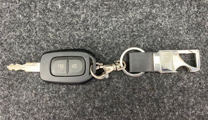 2019 Renault Kwid RXT 1.0 EASY-R AT OPTION, Petrol, Automatic, 5,580 km, Key Close Up