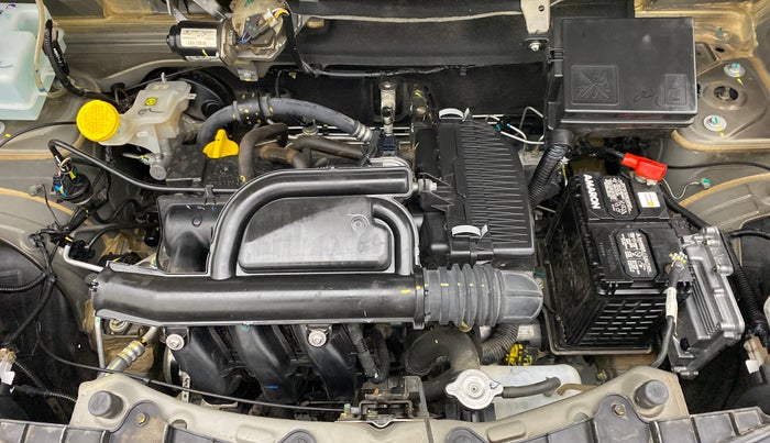 2019 Renault Kwid RXT 1.0 EASY-R AT OPTION, Petrol, Automatic, 5,580 km, Open Bonet