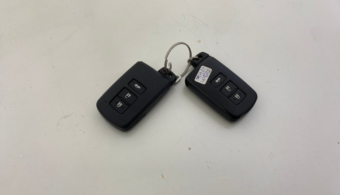 2017 Toyota Corolla Altis VL CVT PETROL, Petrol, Automatic, 53,763 km, Key Close Up