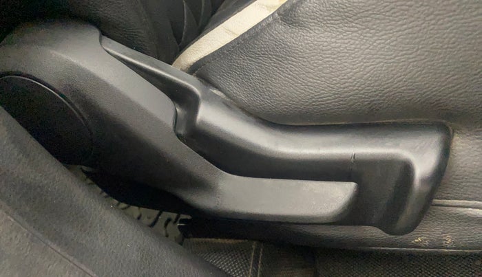 2022 Maruti Baleno DELTA 1.2 AGS, Petrol, Automatic, 1,00,456 km, Driver Side Adjustment Panel