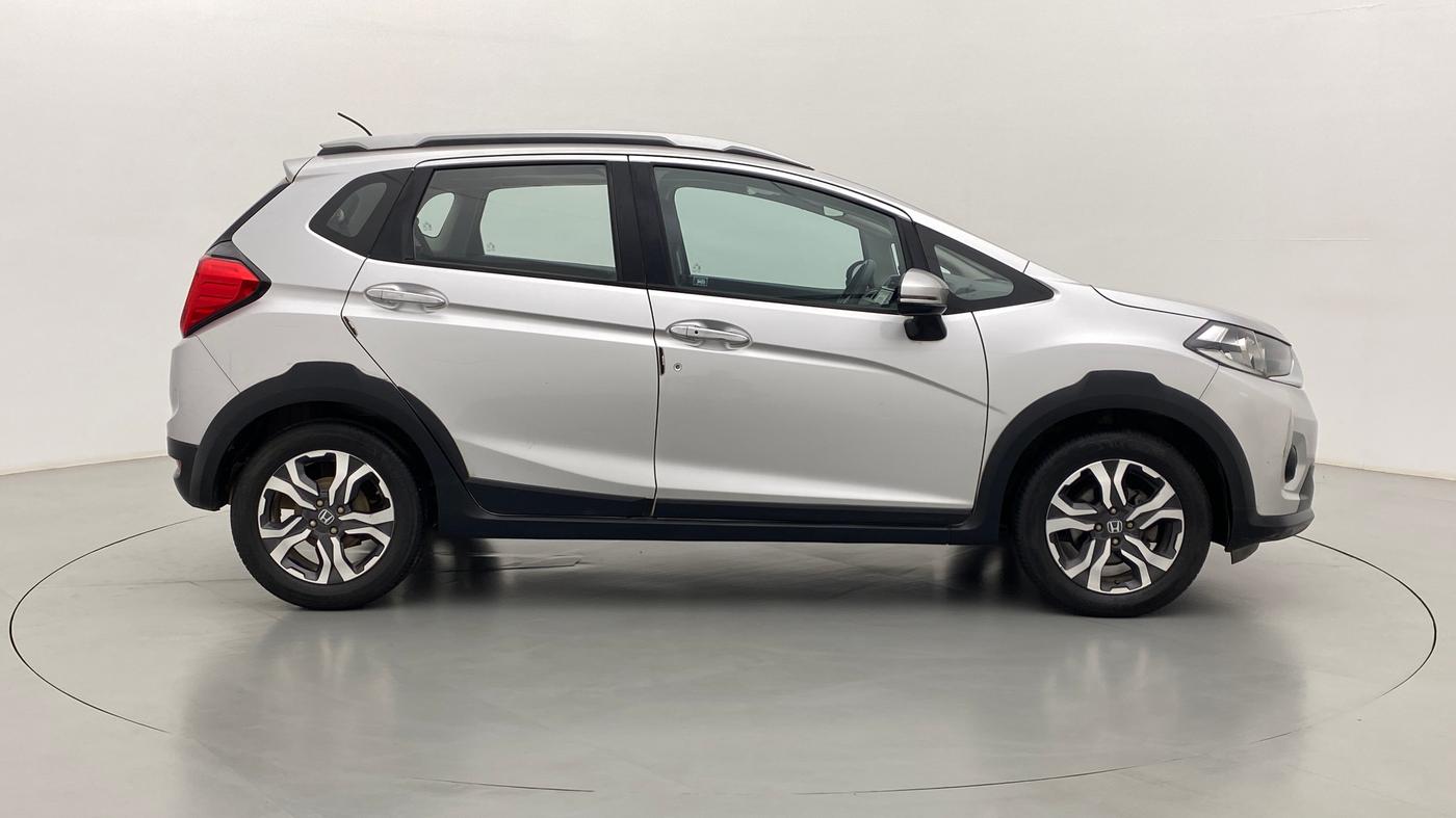 2017 Honda WR-V 1.5 i-DTEC VX MT, Diesel, Manual, 21,986 km, Right Side View