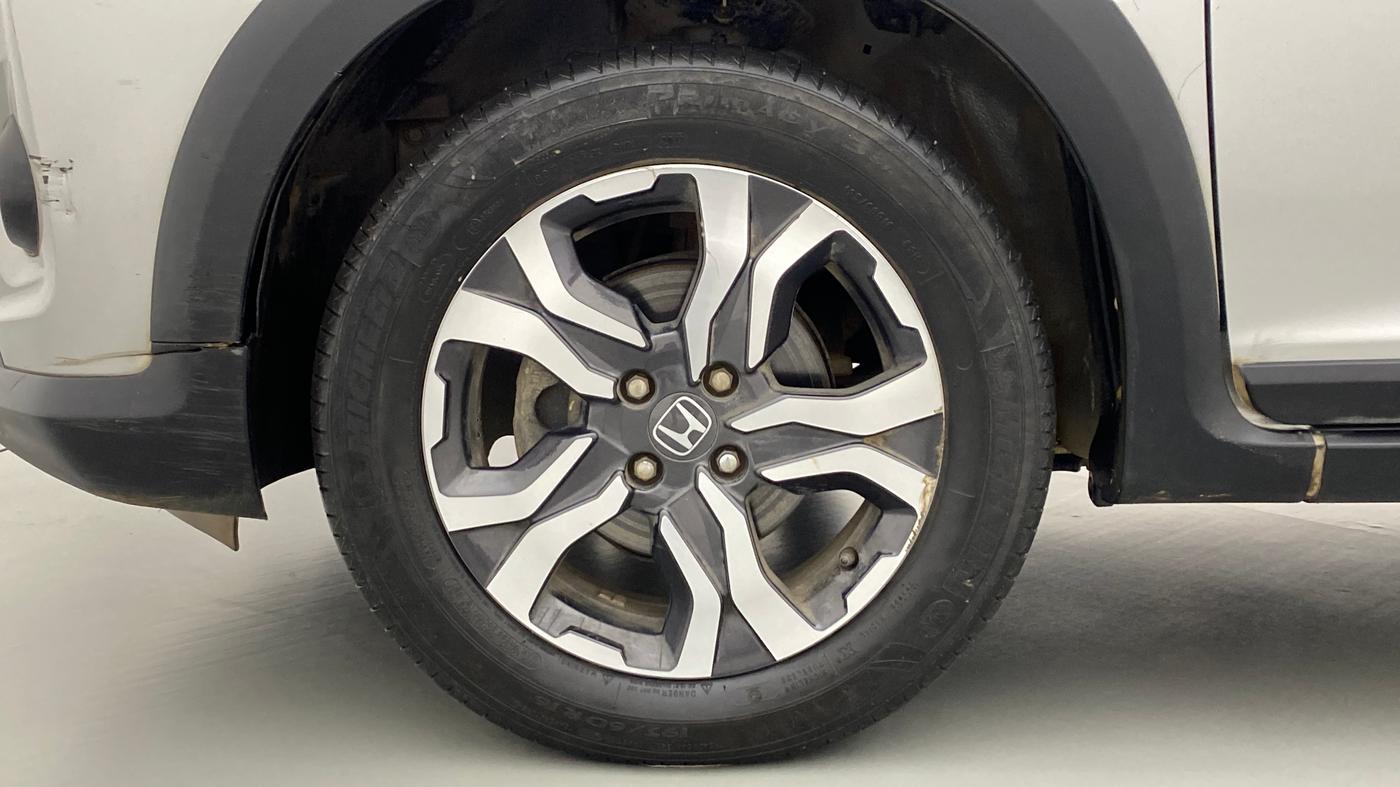 2017 Honda WR-V 1.5 i-DTEC VX MT, Diesel, Manual, 21,986 km, Left Front Wheel