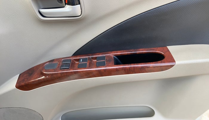 2016 Maruti Celerio VXI, Petrol, Manual, 87,334 km, Driver Side Door Panels Control