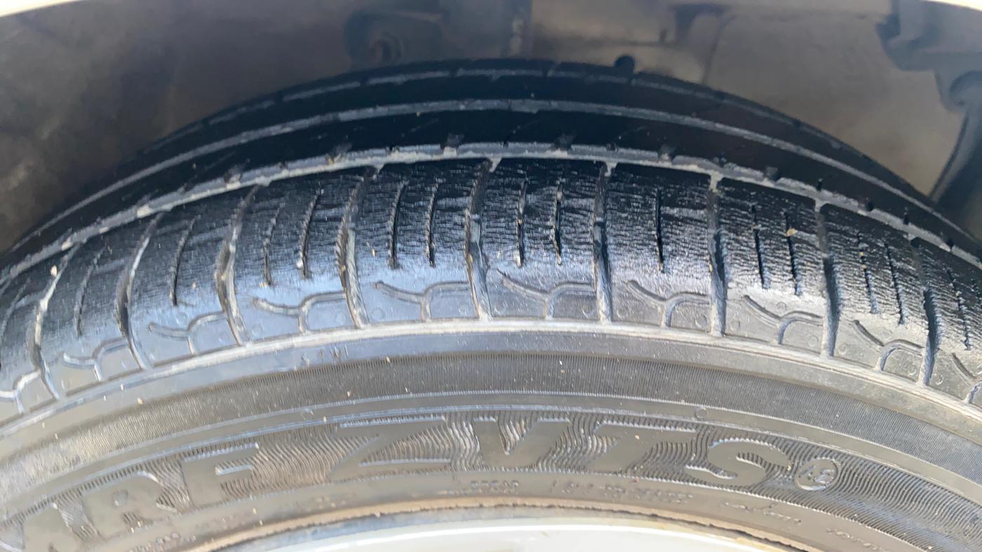 2016 Maruti Celerio VXI, Petrol, Manual, 87,334 km, Right Front Tyre Tread