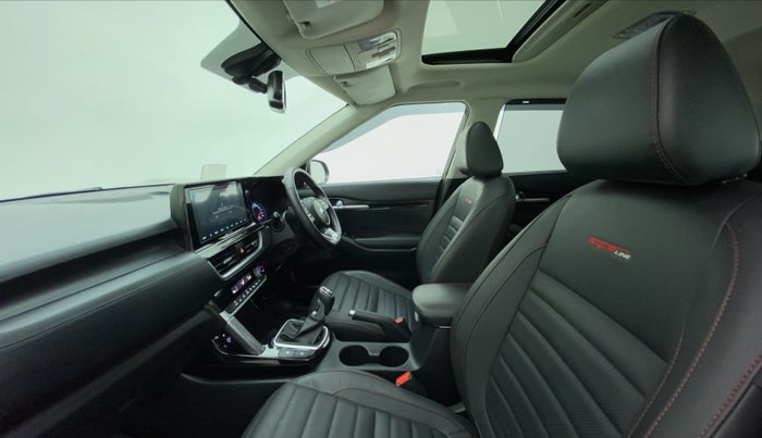 2020 KIA SELTOS GTX+ 1.4 MT, Petrol, Manual, 21,965 km, Right Side Front Door Cabin