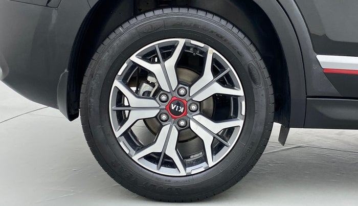 2020 KIA SELTOS GTX+ 1.4 MT, Petrol, Manual, 21,965 km, Right Rear Wheel