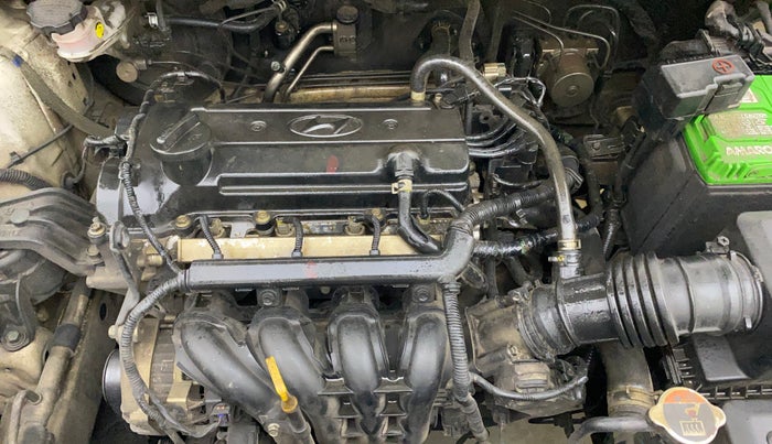 2017 Hyundai i20 Active 1.2 SX, Petrol, Manual, 74,821 km, Engine View