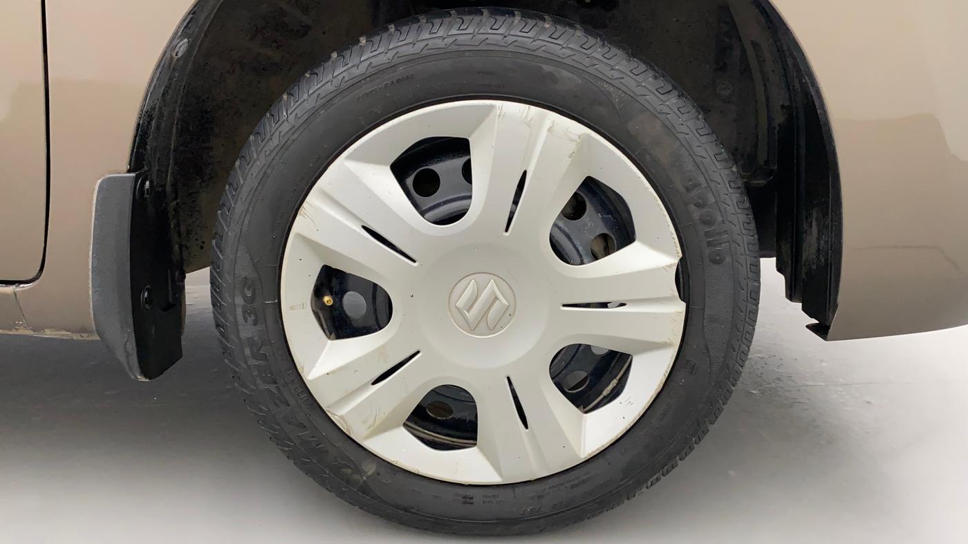 2015 Maruti Wagon R 1.0 VXI, Petrol, Manual, 53,396 km, Right Front Wheel