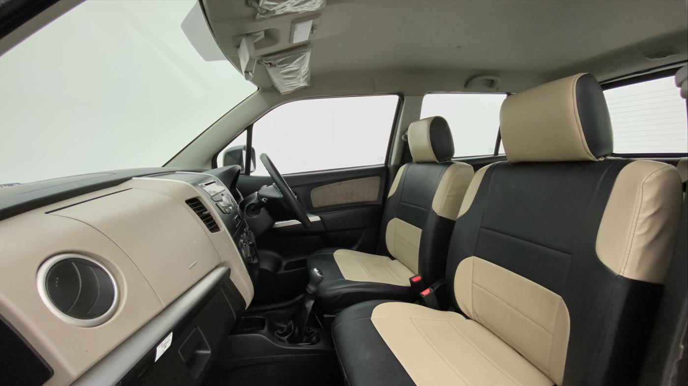 2015 Maruti Wagon R 1.0 VXI, Petrol, Manual, 53,396 km, Right Side Front Door Cabin