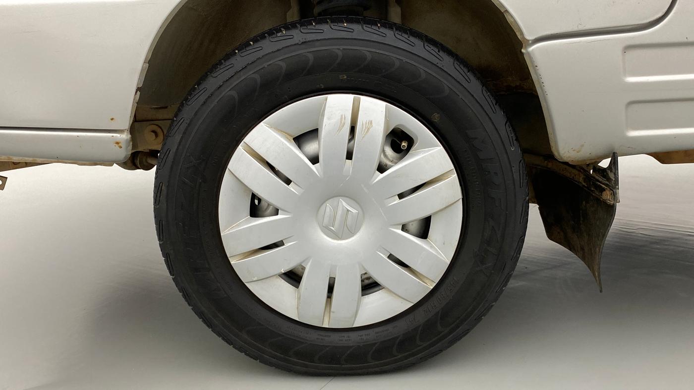 2015 Maruti OMNI E 8 STR, Petrol, Manual, 89,941 km, Left Front Wheel
