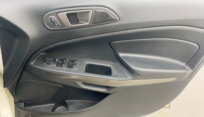 2019 Ford Ecosport TREND + 1.5L PETROL AT, Petrol, Automatic, 25,638 km, Driver Side Door Panels Control