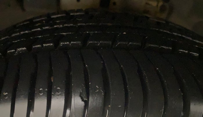 2019 Ford Ecosport TREND + 1.5L PETROL AT, Petrol, Automatic, 25,638 km, Left Front Tyre Tread