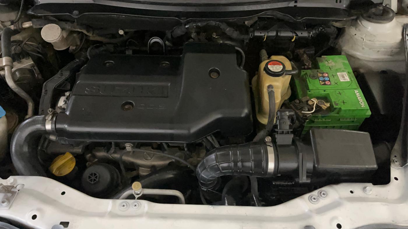 2016 Maruti Swift VDI, Diesel, Manual, 69,519 km, Engine View - Left