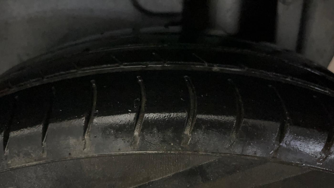 2016 Maruti Swift VDI, Diesel, Manual, 69,519 km, Left Rear Tyre Tread