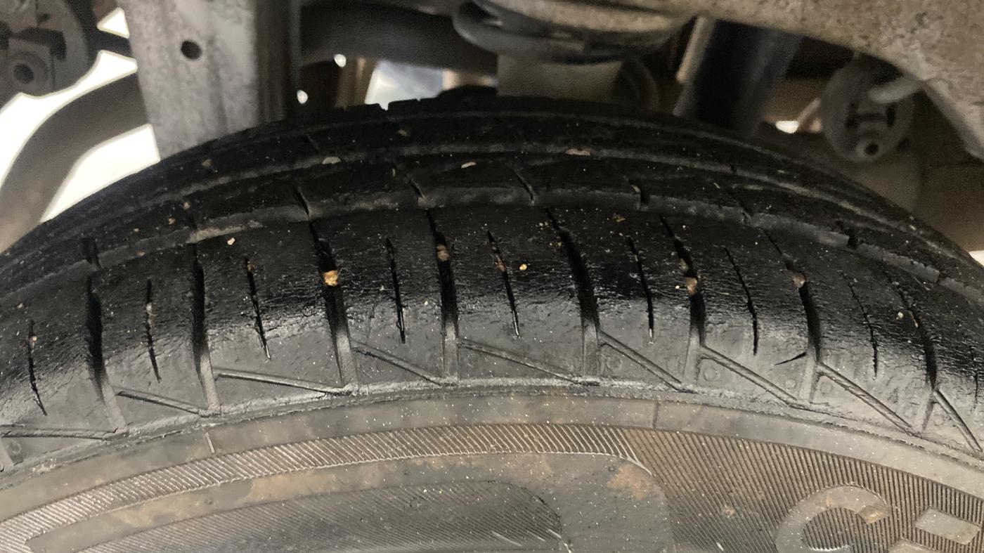 2020 Maruti Alto TOUR H1, Petrol, Manual, 49,787 km, Right Rear Tyre Tread