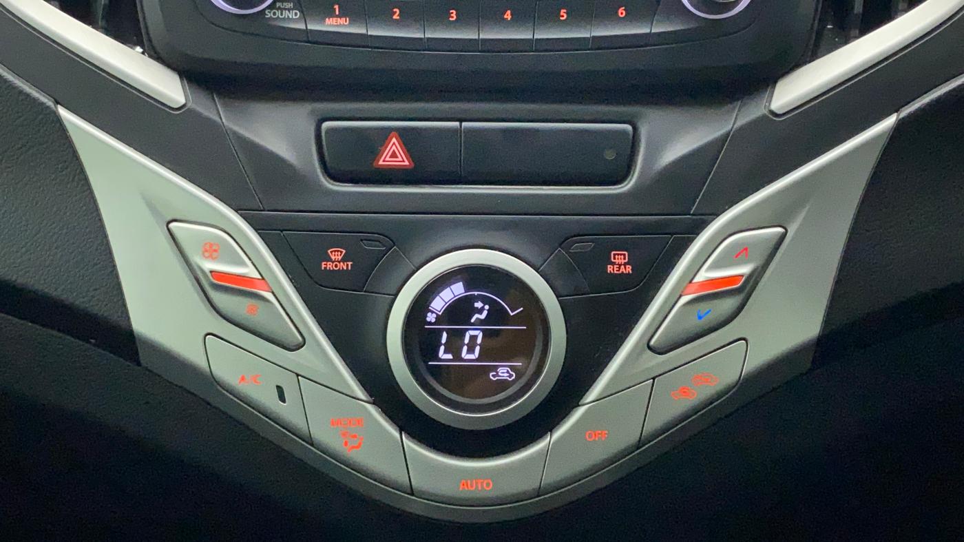 2017 Maruti Baleno ZETA PETROL 1.2, Petrol, Manual, 52,851 km, Automatic Climate Control