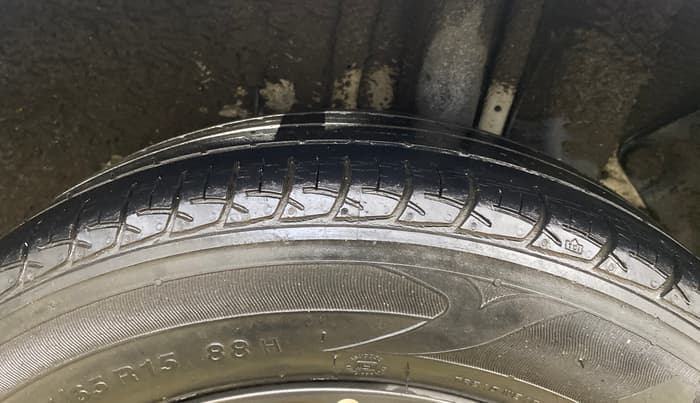 2019 Hyundai Elite i20 SPORTZ PLUS  1.2 CVT, Petrol, Automatic, 39,850 km, Left Rear Tyre Tread