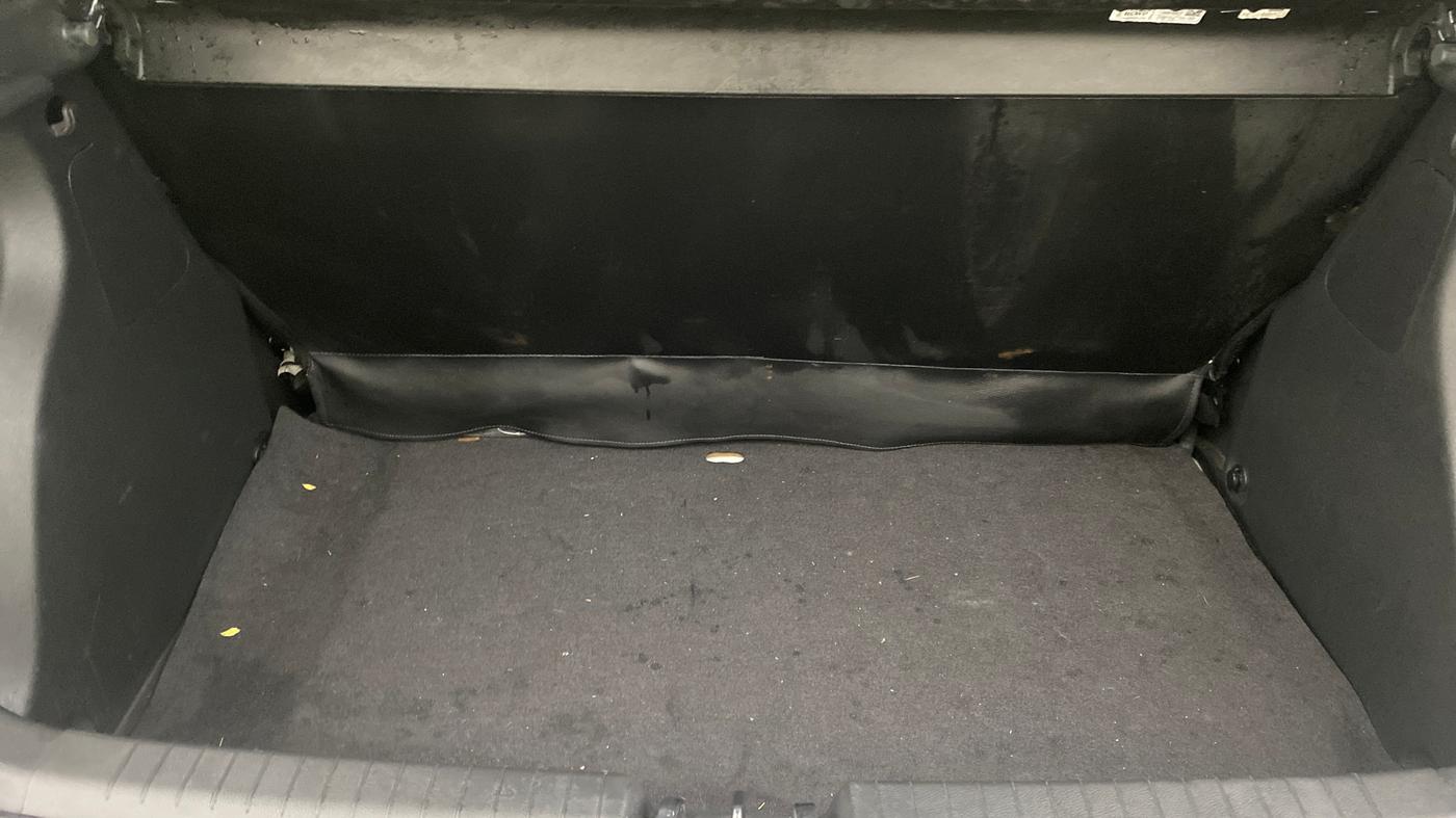 2019 Hyundai Elite i20 SPORTZ PLUS  1.2 CVT, Petrol, Automatic, 39,850 km, Boot Inside