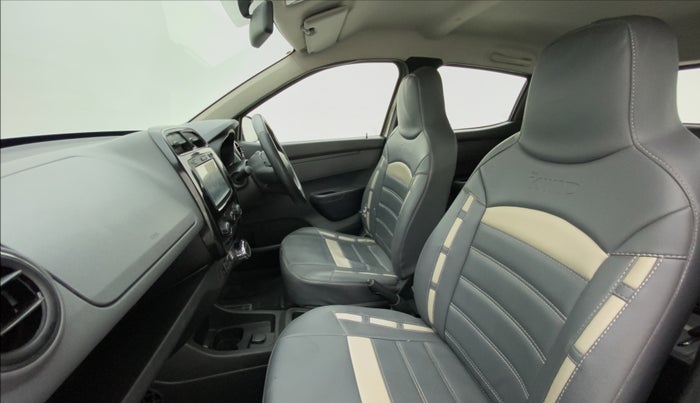 2018 Renault Kwid 1.0 RXT Opt AT, Petrol, Automatic, 44,465 km, Right Side Front Door Cabin