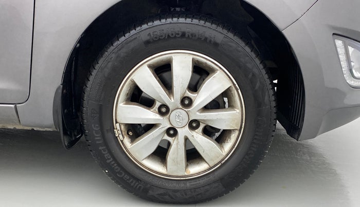 2013 Hyundai i20 SPORTZ 1.2, CNG, Manual, 78,986 km, Right Front Wheel