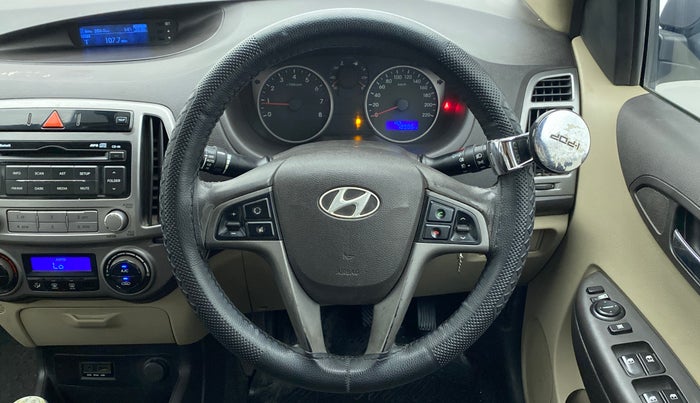 2013 Hyundai i20 SPORTZ 1.2, CNG, Manual, 78,986 km, Steering Wheel Close Up