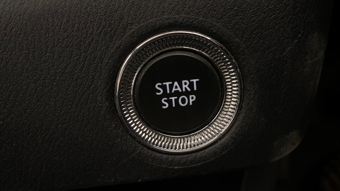 2022 Nissan MAGNITE XV PREMIUM TURBO CVT, Petrol, Automatic, 74,360 km, Keyless Start/ Stop Button