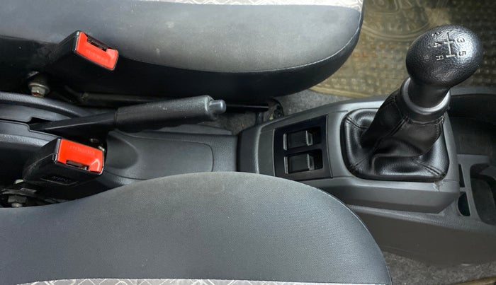 2018 Maruti Alto 800 LXI, Petrol, Manual, 60,593 km, Gear Lever