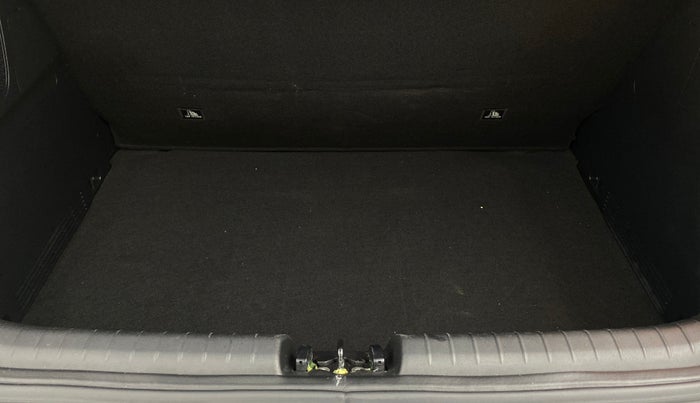 2023 Hyundai NEW I20 N LINE N8 1.0 TURBO GDI DCT, Petrol, Automatic, 32,436 km, Boot Inside