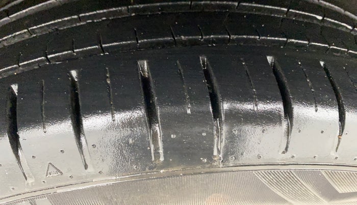 2019 Toyota Glanza G, Petrol, Manual, 22,470 km, Right Rear Tyre Tread