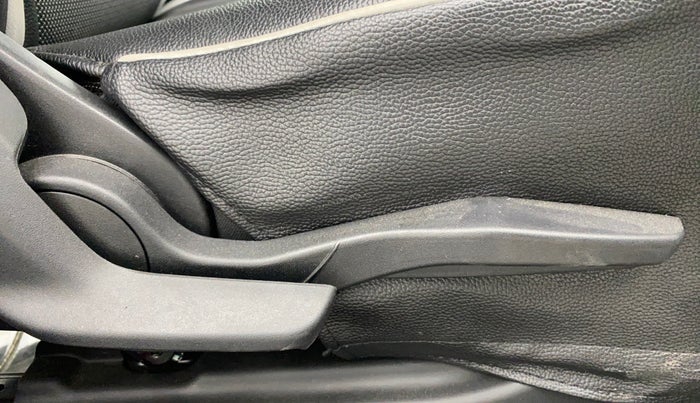 2019 Toyota Glanza G, Petrol, Manual, 22,470 km, Driver Side Adjustment Panel