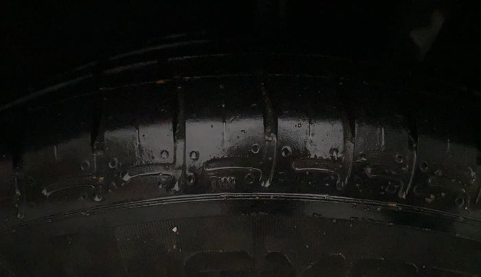 2020 Hyundai GRAND I10 NIOS SPORTZ 1.2 KAPPA VTVT, Petrol, Manual, 27,128 km, Left Rear Tyre Tread