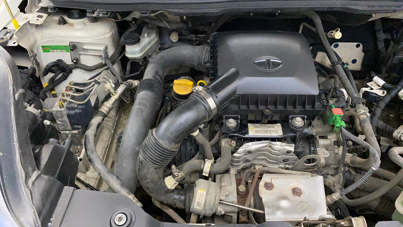 2019 Tata NEXON XT PLUS PETROL, Petrol, Manual, 64,753 km, Engine View - Right
