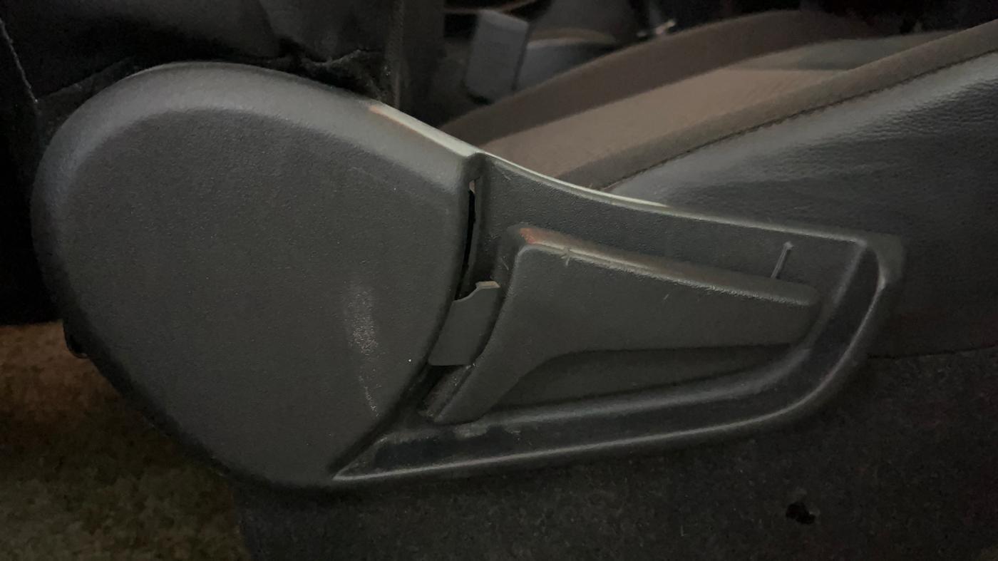 2020 Maruti S PRESSO VXI+, Petrol, Manual, 81,757 km, Driver Side Adjustment Panel