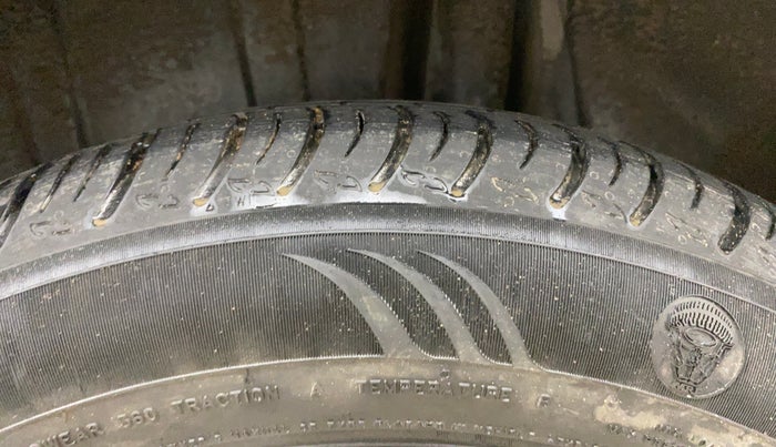 2022 Maruti XL6 ZETA AT, Petrol, Automatic, 25,129 km, Left Rear Tyre Tread