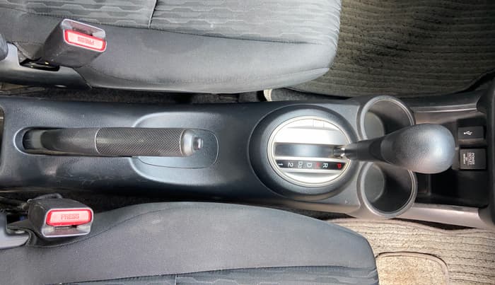 2018 Honda Brio VX AT, Petrol, Automatic, 1,45,095 km, Gear Lever