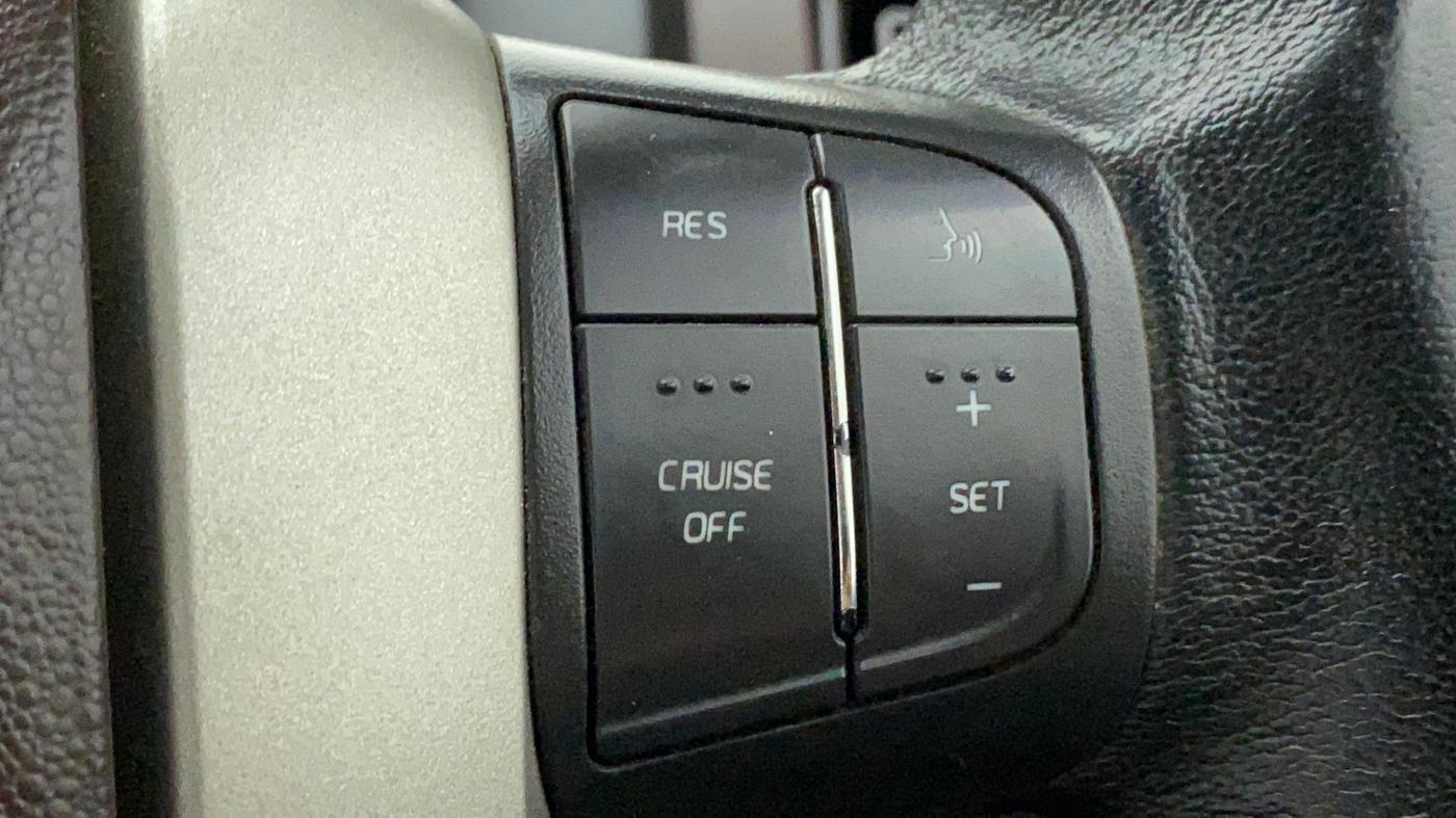2013 Mahindra XUV500 W8, Diesel, Manual, 78,367 km, Adaptive Cruise Control
