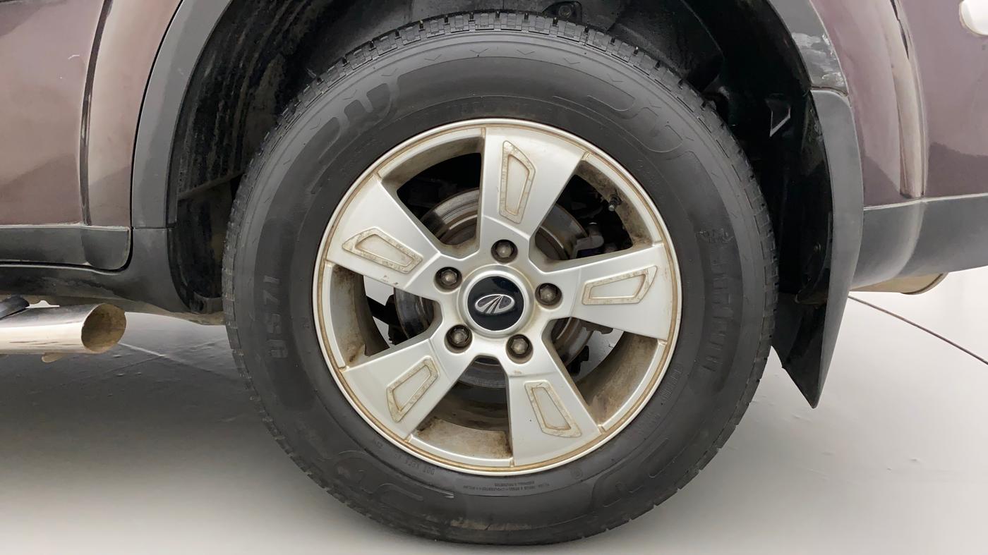 2013 Mahindra XUV500 W8, Diesel, Manual, 78,367 km, Left Rear Wheel