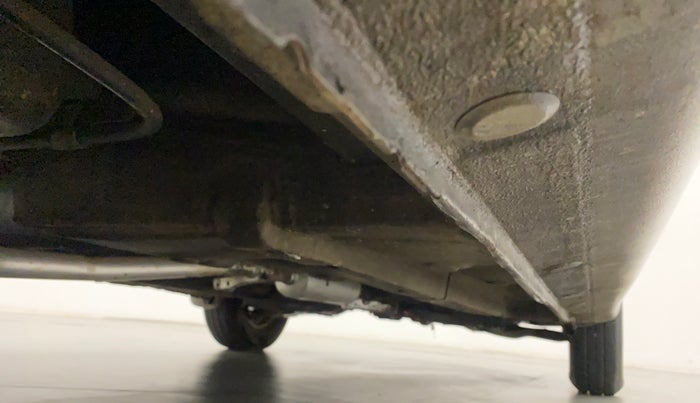 2015 Hyundai i10 SPORTZ 1.1, Petrol, Manual, 41,578 km, Right Side Underbody