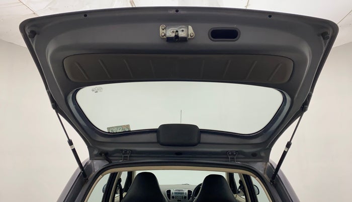 2015 Hyundai i10 SPORTZ 1.1, Petrol, Manual, 41,578 km, Boot Door Open