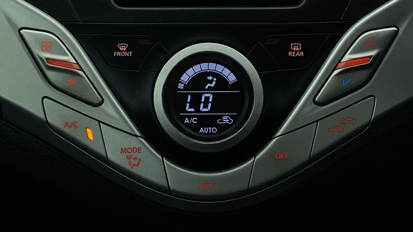 2017 Maruti Baleno ZETA 1.2 K12, Petrol, Manual, 76,008 km, Automatic Climate Control