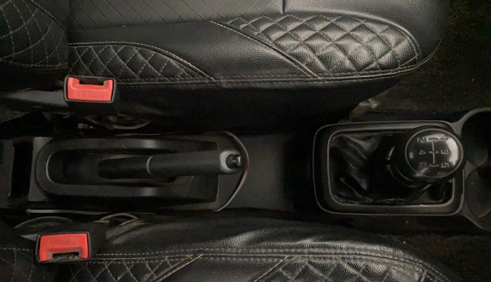 2020 Maruti S PRESSO VXI CNG, CNG, Manual, 70,424 km, Gear Lever