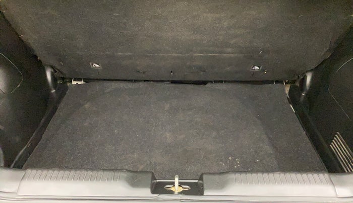 2019 Maruti Swift VXI D, Petrol, Manual, 59,955 km, Boot Inside