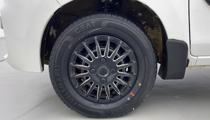 2020 Maruti Alto LXI, Petrol, Manual, 29,981 km, Left Front Wheel