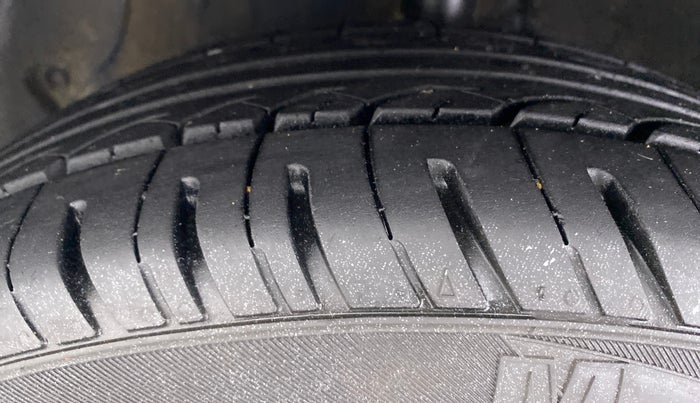 2019 Hyundai Grand i10 SPORTZ 1.2 KAPPA VTVT, Petrol, Manual, 60,190 km, Left Front Tyre Tread
