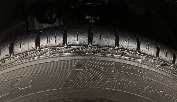 2022 Hyundai GRAND I10 NIOS SPORTZ 1.2 KAPPA VTVT, Petrol, Manual, 44,038 km, Left Front Tyre Tread