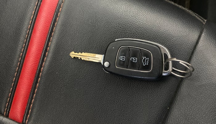 2022 Hyundai GRAND I10 NIOS SPORTZ 1.2 KAPPA VTVT, Petrol, Manual, 44,038 km, Key Close Up