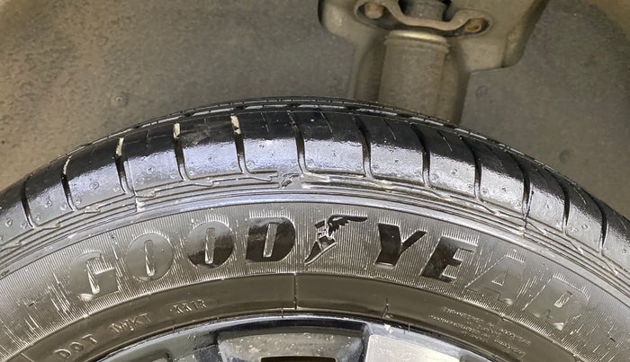 2019 MG HECTOR SHARP 1.5 DCT PETROL, Petrol, Automatic, 85,360 km, Left Rear Tyre Tread