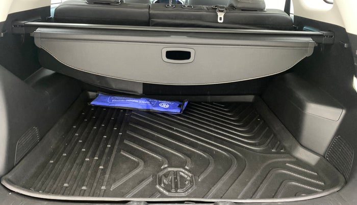 2019 MG HECTOR SHARP 1.5 DCT PETROL, Petrol, Automatic, 85,360 km, Boot Inside